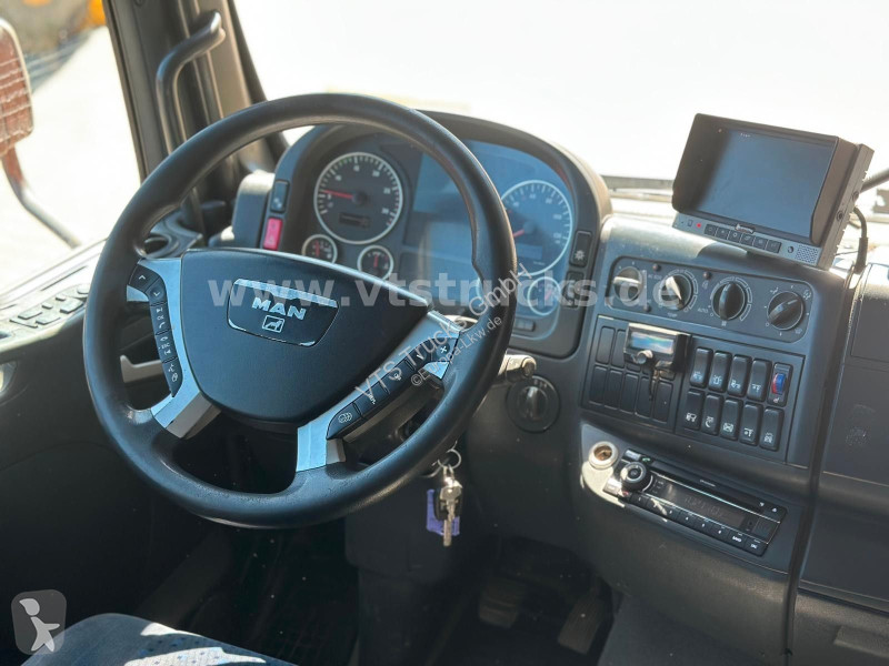 Camion MAN 35.360 8x2-4 BL Maschinentransporter...