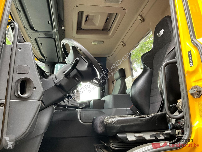 Lastbil Scania 360 B 6X4*4 met 10m³ 2 zijden...