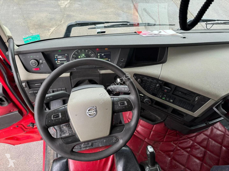 شاحنة Volvo 500 8X4 - EURO 6 + HIAB 622 EP-6...