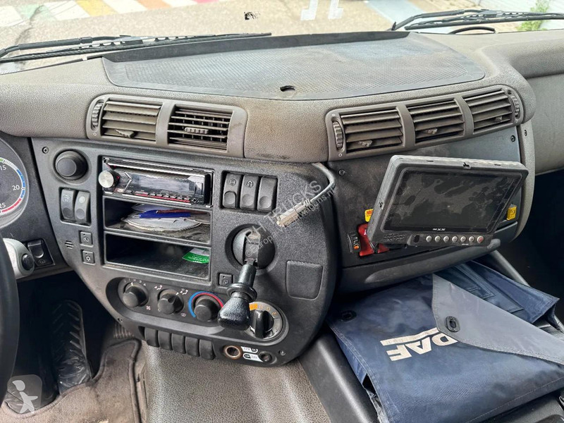 شاحنة DAF 85410 8X2 HIAB 422EP5 + REMOTE CONTROL