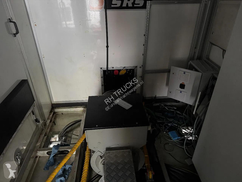 شاحنة Volvo FM 420 6X2 EURO 6 OY 11.338 KM