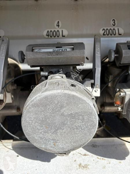 شاحنة Renault CIT. MAGYAR CARB LEG 15000L 5...
