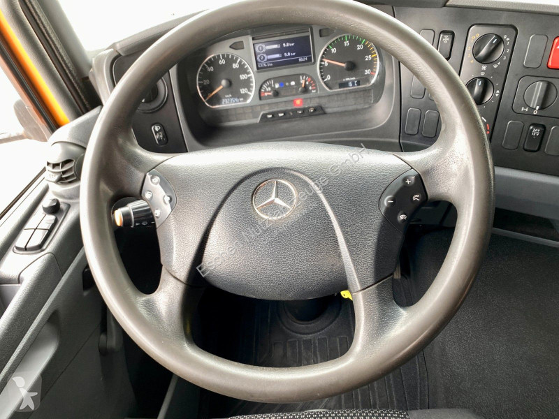 شاحنة Mercedes 1322...