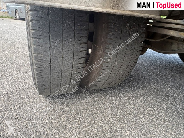 شاحنة MAN TGE 5.180 4X2 SB