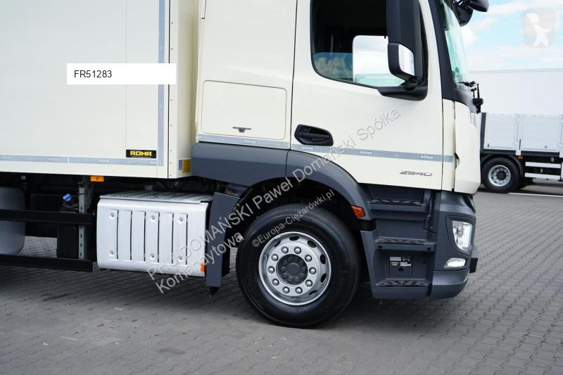 شاحنة Mercedes / TANDEM