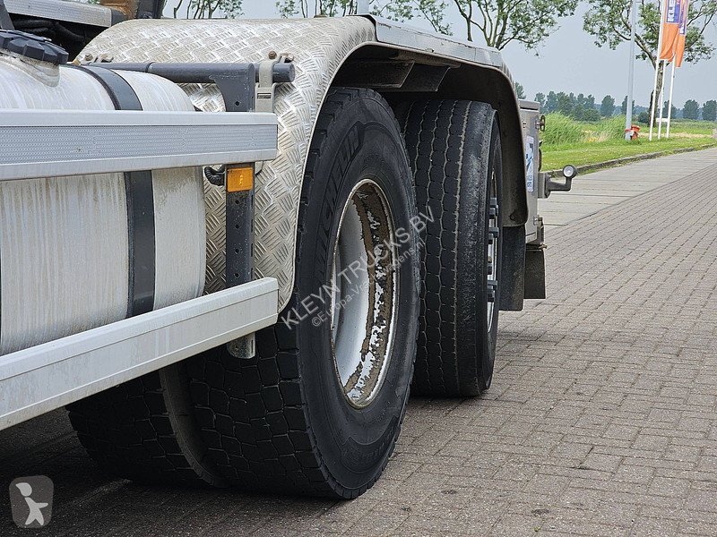 شاحنة Mercedes ARCOS 3243