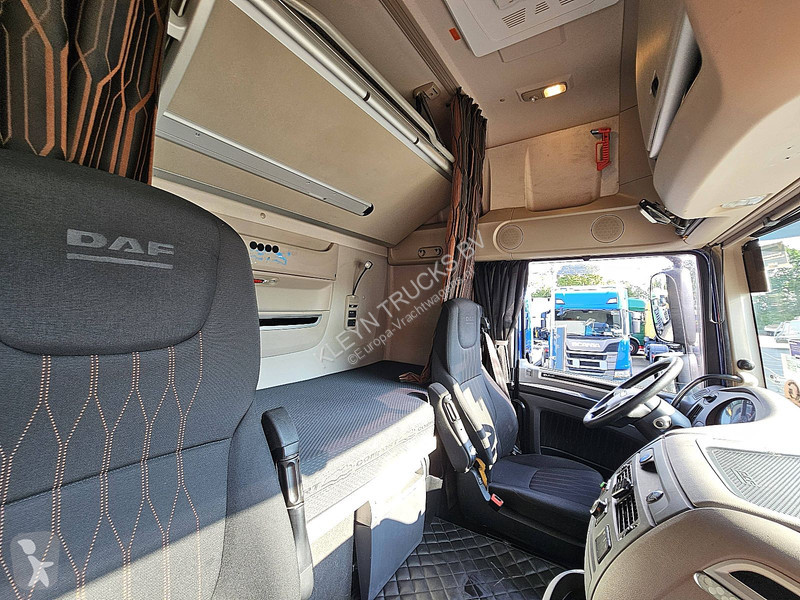 شاحنة DAF 480 6X2 FAN SCHMITZ