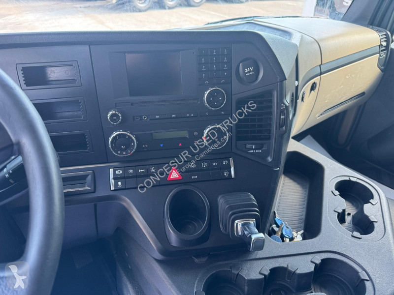 شاحنة Mercedes  1843 LSNRA