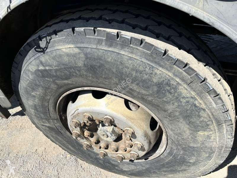 شاحنة Iveco