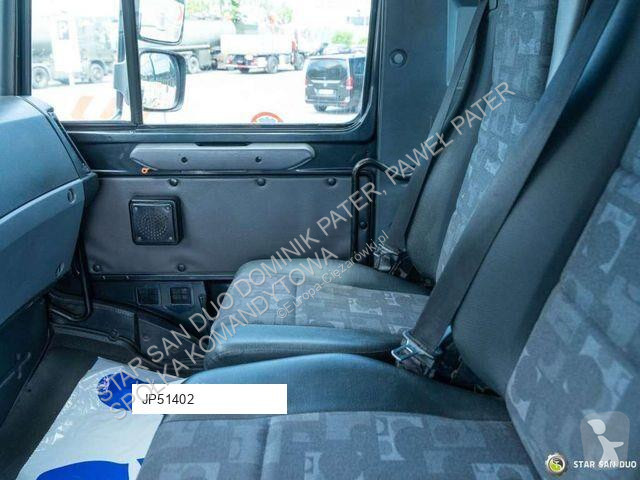 Ciężarówka Mercedes 1833 4x4 chassis frame camper