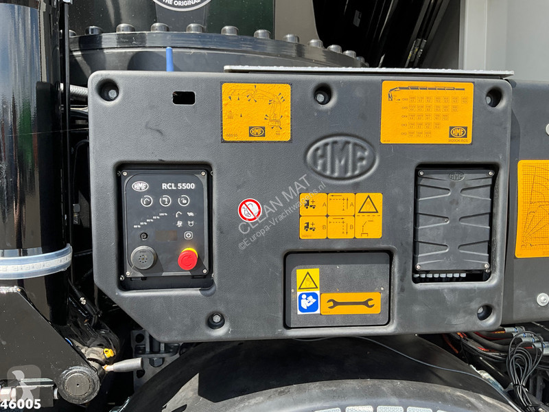 شاحنة Volvo 500 Euro 6 8x2 HMF 95 Tonmeter...