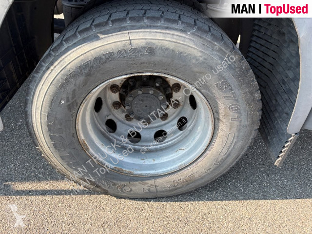 Vrachtwagen MAN TGX 26.470 6X2-4 LL