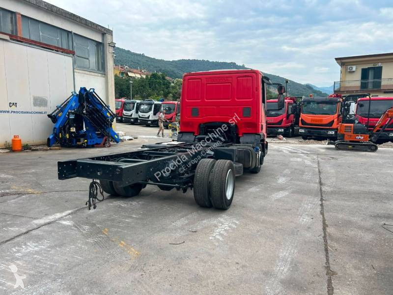 شاحنة Iveco