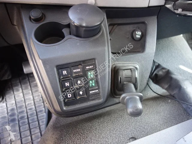 شاحنة Volvo FL