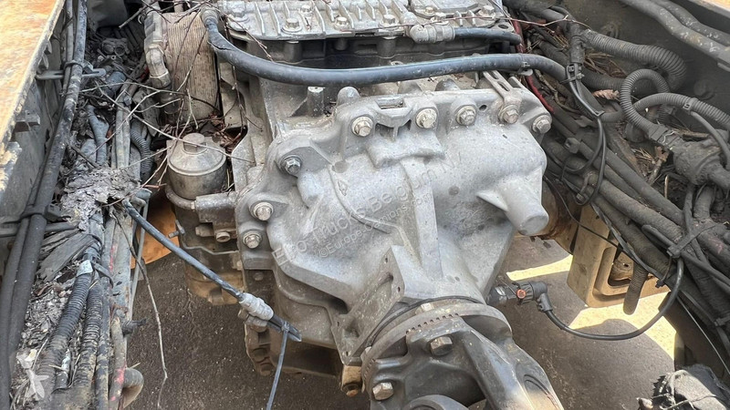 شاحنة Volvo 660 (BIG HUB / GRAND PONT / EJE...