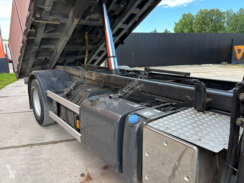 شاحنة Volvo 300 4x2 HIAB 144ES-4 / BOX L=5518 mm