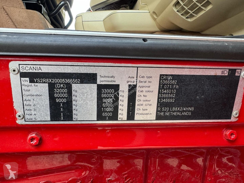شاحنة Scania R520 V8 8X2 EURO 6 KIPPER + HMF...