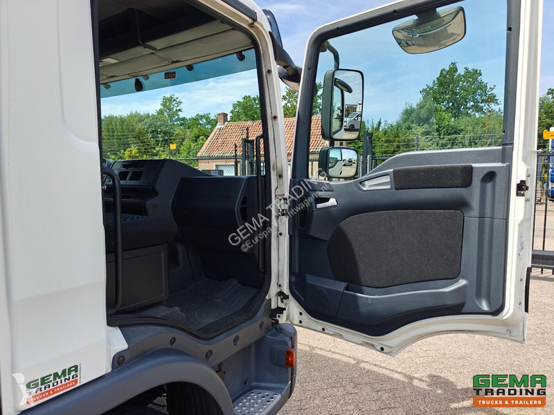 شاحنة MAN 10.180 4x2 DayCab Euro5 - Enclosed...