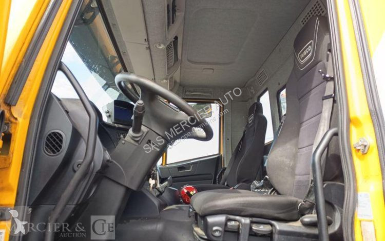 شاحنة Iveco