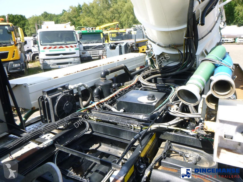 شاحنة DAF 250 4x2 Whale vacuum tank 8 m3