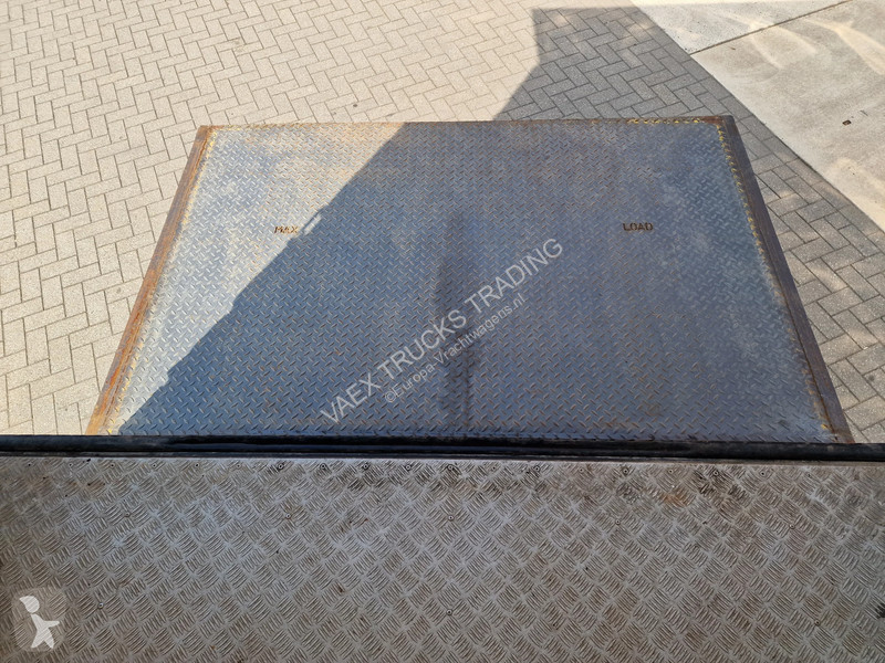 شاحنة Volvo 460 full air - VEB - Zepro lift -...