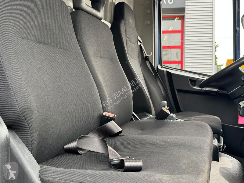 شاحنة Iveco ML120E22