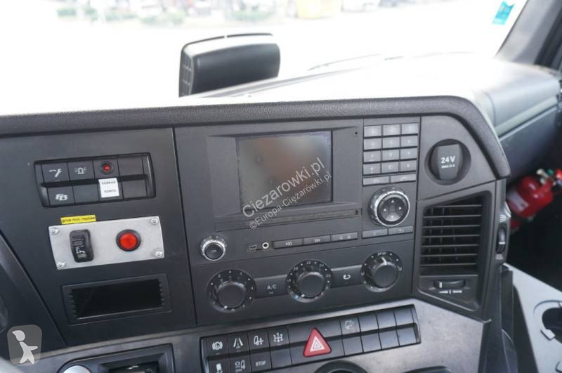 Vrachtwagen Mercedes