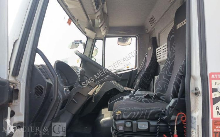 شاحنة Iveco