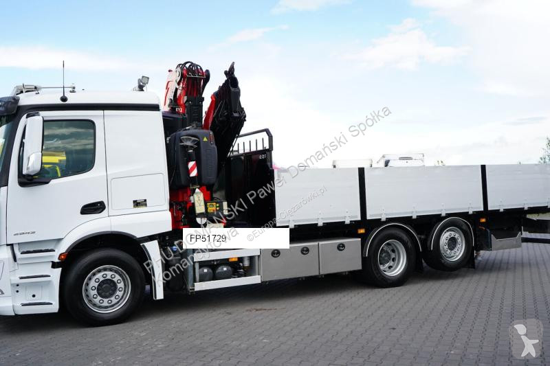 شاحنة Mercedes F295