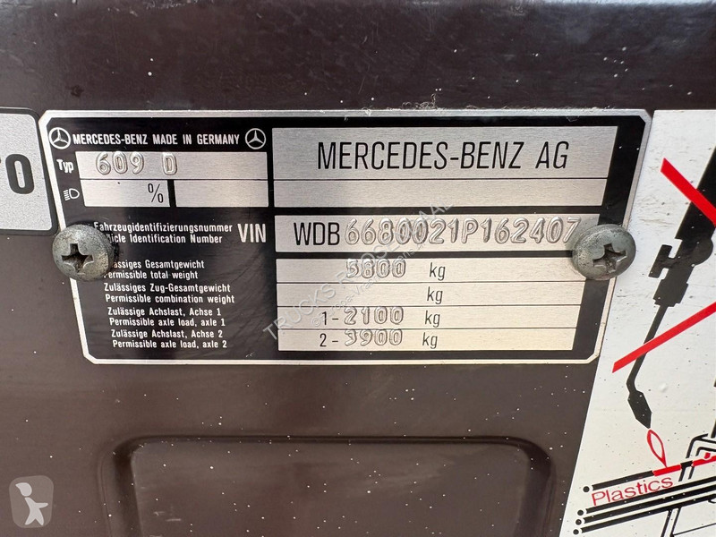 شاحنة Mercedes 609 + CAR TRANSPORTER + WINCH +...