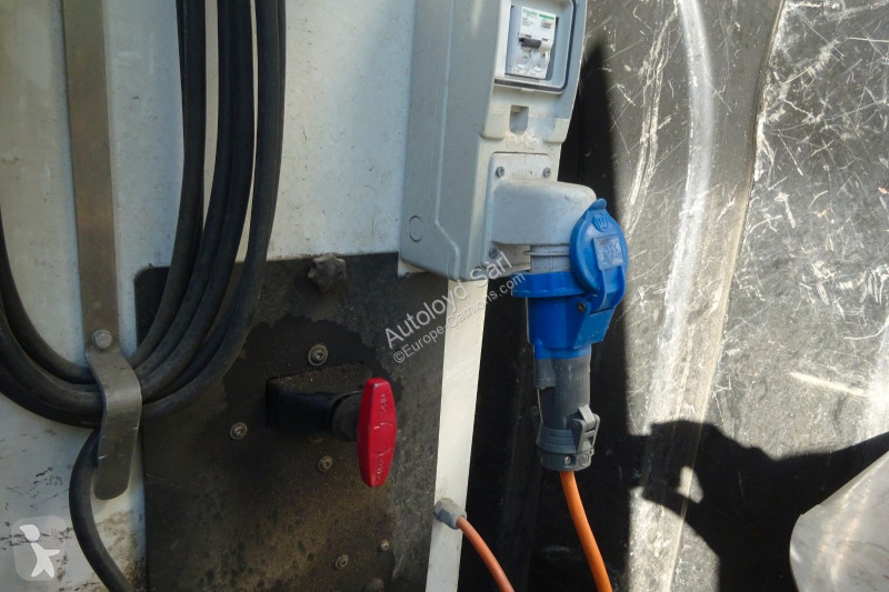 Camion Renault MASTER 2,3 DCI 146 NACELLE