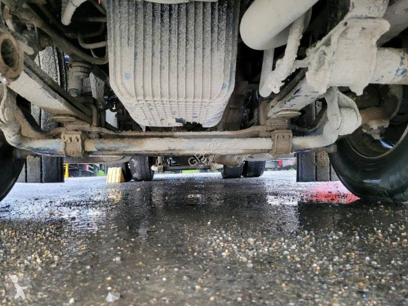 شاحنة Iveco