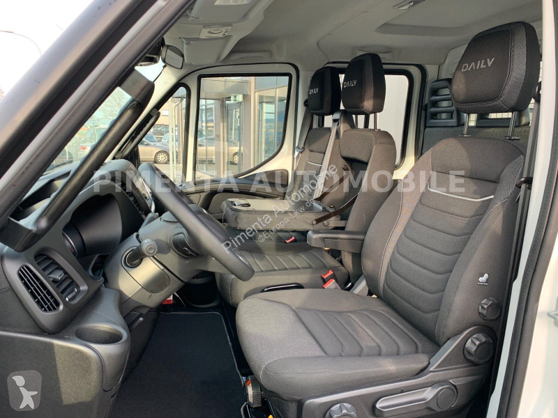 شاحنة Iveco 70C18H MY26 DOKA 3SKIPPER AHK...