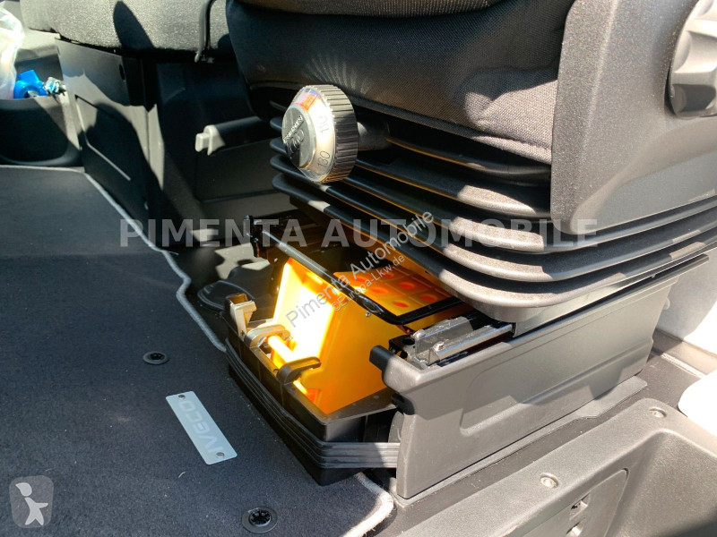 شاحنة Iveco 70C18HA8/P MY26 TK -20°C AU LUFT...