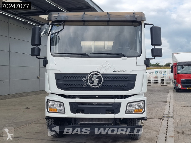 شاحنة Shacman L3000 8X4 NEW 8m3 Liebherr Mixer...