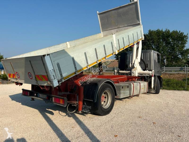 شاحنة Iveco