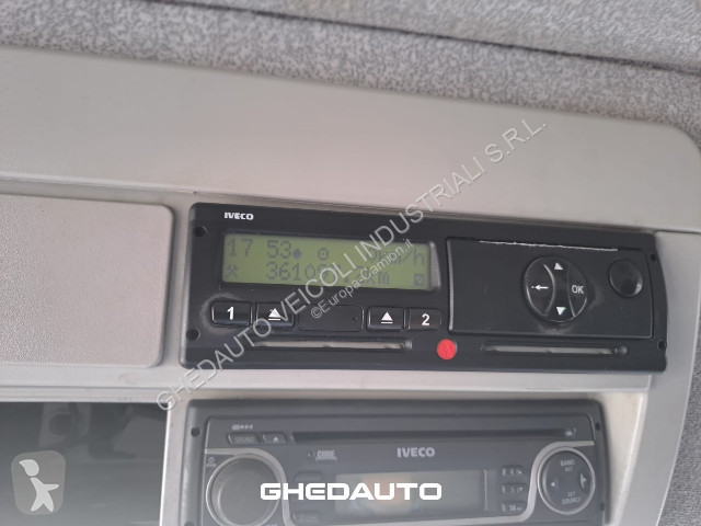 شاحنة Iveco Stralis AD190D42 - CASSONE RIB....