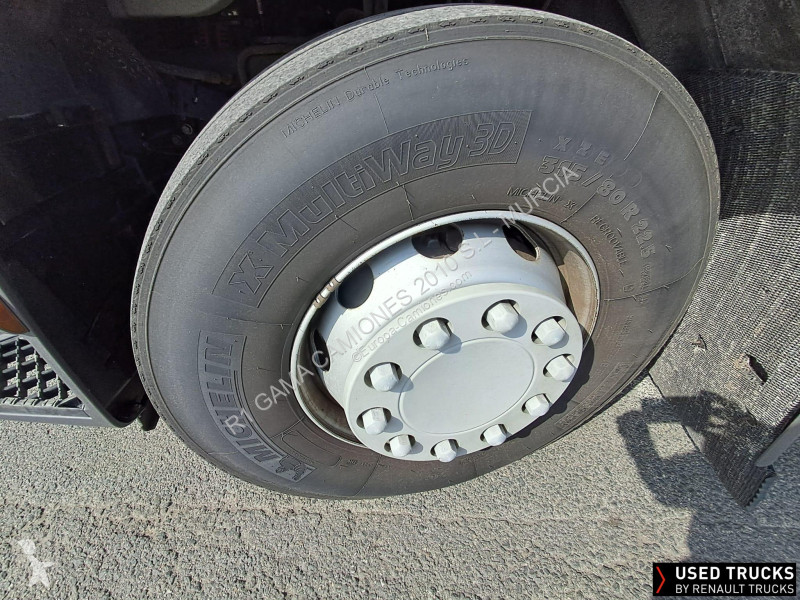 شاحنة Renault D Wide