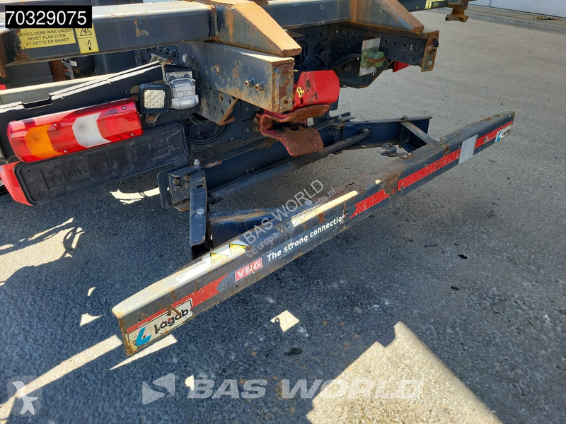 شاحنة Mercedes 2533 6X2 LOW Mileage! Lifting...
