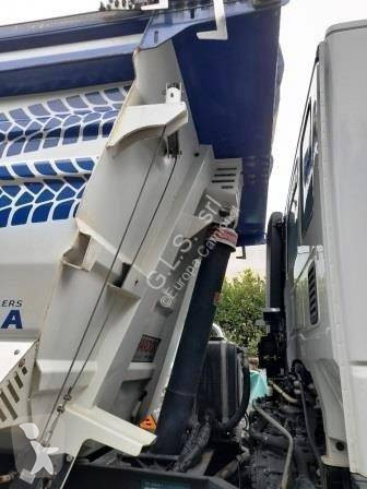 شاحنة Iveco