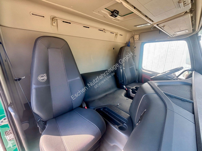 Camion Volvo 500 8x4/Carnehl 17,7m³ |...
