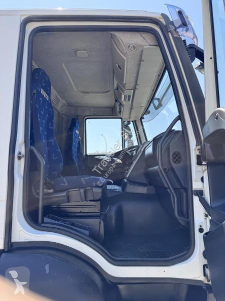 شاحنة Iveco