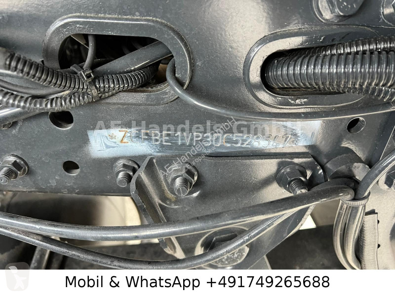 شاحنة Iveco 360 AD BL 4x4 Palfinger P14A...