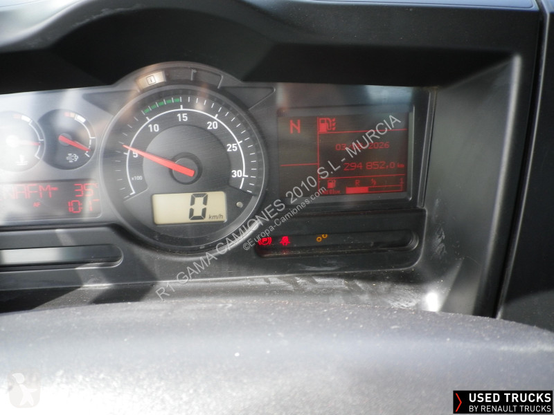 شاحنة Renault D Wide