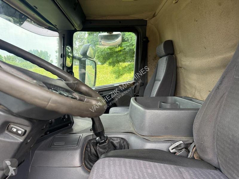 شاحنة Scania 6X2 isolated box manual