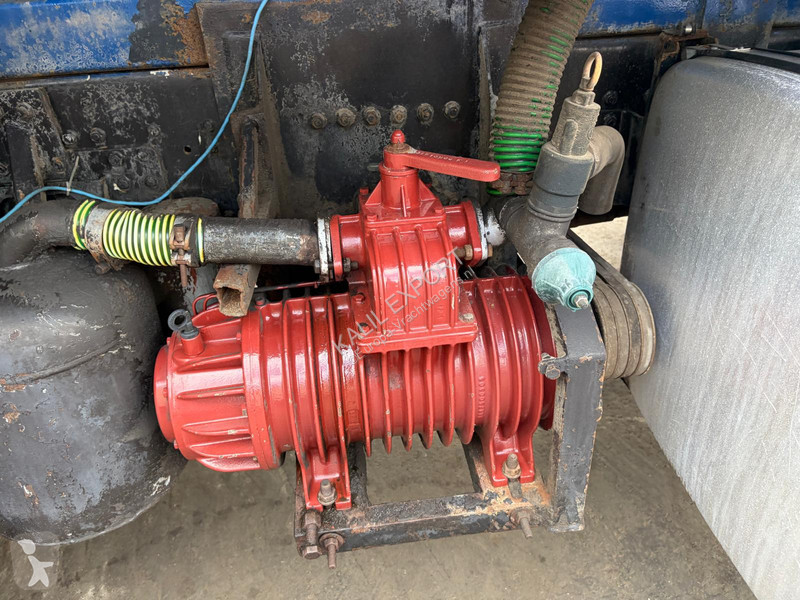 شاحنة MAN Vacuum Truck - Mech Pump - 17.000...