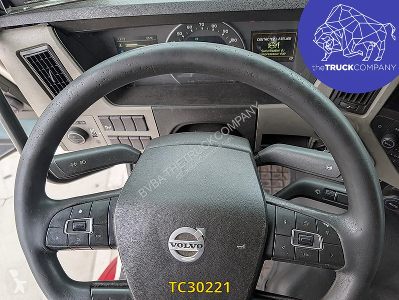 شاحنة Volvo 420