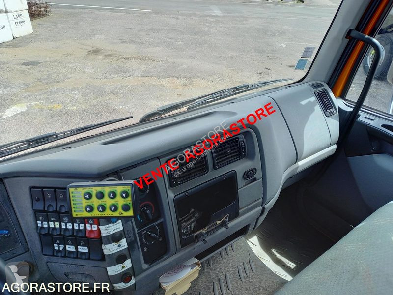 Camion Renault MIDLUM