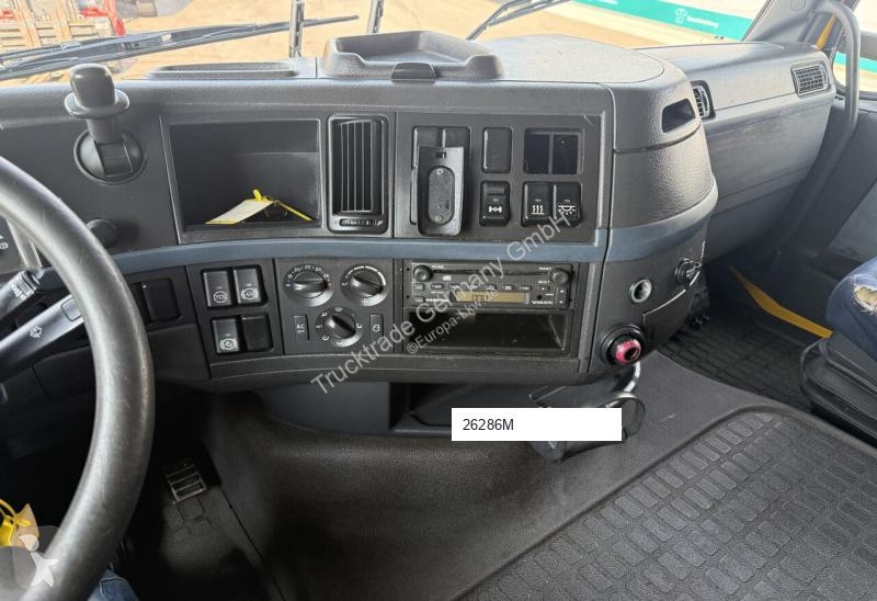 شاحنة Volvo 638 FH-440