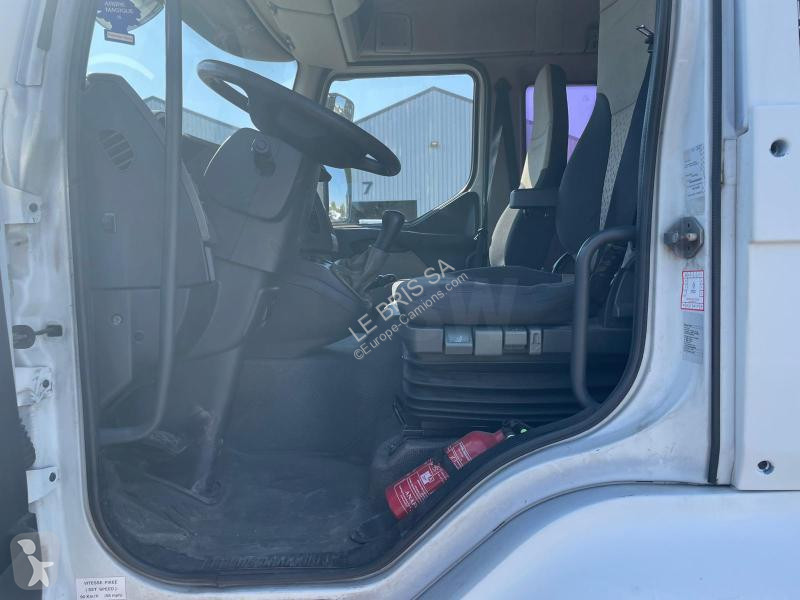 شاحنة Renault  MIDLUM 220